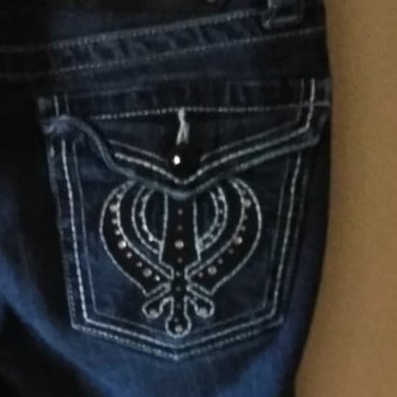 ✨2 for 25✨D9 Jett Dark Wash Skinny Jeans - Picture 4 of 5